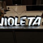 name-led-violeta-grande